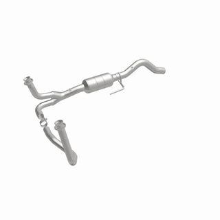 MagnaFlow Direct Fit Catalytic Converter OEM Grade Federal EPA (F&R): Dodge Durango 2000 5.2L / 00-03 5.9L 4WD