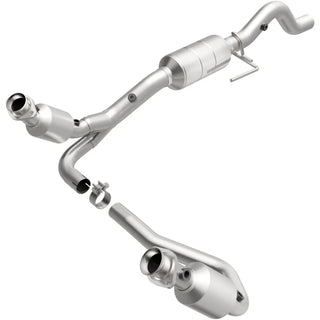 MagnaFlow Direct Fit Catalytic Converter OEM Grade Federal EPA (F&R): Dodge Durango 2002-2003 5.9L 4WD