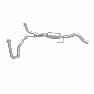 MagnaFlow Direct Fit Catalytic Converter HM Grade Federal EPA (F&R): Dodge Durango 2000 5.2L / 00-03 5.9L 4WD