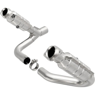 Magnaflow OEM Grade Direct Fit Catalytic Converter Federal/EPA (F&R): Dodge Durango / Chrysler Aspen 2008 4.7L