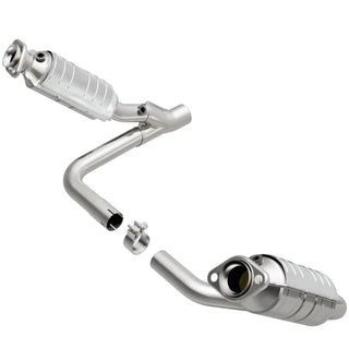 Magnaflow Direct Fit Catalytic Converter Federal/EPA (F&R): Dodge Durango 2005-08 / Chrysler Aspen 2007 3.7/4.7L