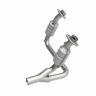 Magnaflow Direct Fit Catalytic Converter OEM Grade Federal: 2004 Durango 3.7/4.7L