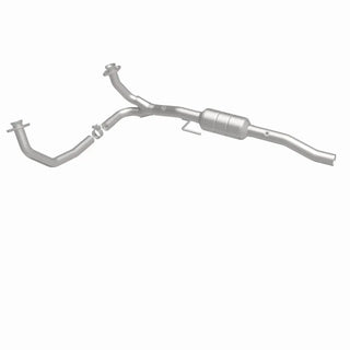 Magnaflow Direct Fit Catalytic Converter HM Grade Federal: 2000 Durango 5.2L / 00-03 5.9L RWD