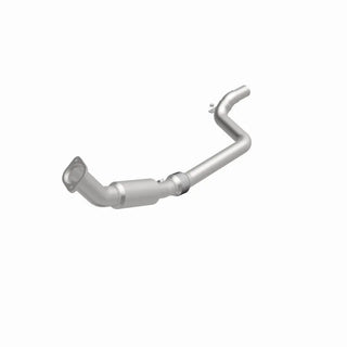 Magnaflow OEM Grade Direct Fit Catalytic Converter (DRIVER): Fits Charger / Magnum / 300 2005-2010 2.7/3.5L AWD
