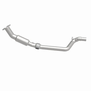 Magnaflow OEM Grade Direct Fit Catalytic Converter (DRIVER): Fits Charger / Magnum / 300 2005-2010 2.7/3.5L AWD