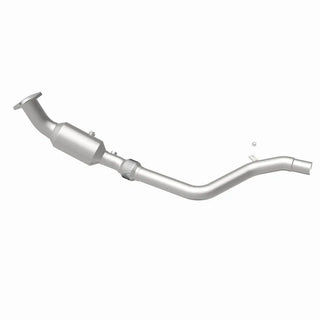 MagnaFlow OEM Grade Direct Fit Catalytic Converter Federal EPA (DRIVER): Fits Challenger / Charger / Magnum / 300 05-10 2.7/3.5L RWD