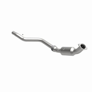 MagnaFlow Direct Fit Catalytic Converter HM Grade Federal EPA (DRIVER): Fits Challenger / Charger / Magnum / 300 05-10 2.7/3.5L RWD