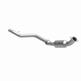 MagnaFlow Direct Fit Catalytic Converter HM Grade Federal EPA (DRIVER): Fits Challenger / Charger / Magnum / 300 05-10 2.7/3.5L RWD
