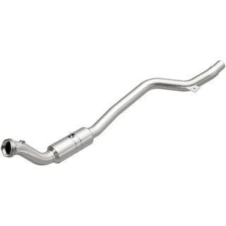 MagnaFlow Direct Fit Catalytic Converter Federal EPA (PASSENGER): Fits Charger 11-14 / 300 11-14 / Challenger 11-15 3.6L