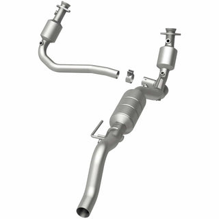 Magnaflow Direct Fit Catalytic Converter CARB: Dodge Durango 2002-03 5.9L Magnum 4WD