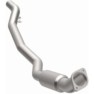 Magnaflow Direct Fit Catalytic Converter CARB (PASS): Dodge Magnum / 300 2005-06 3.5L AWD