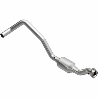 Magnaflow Direct Fit Catalytic Converter California CARB (DRIVER): 2005 Dodge Ram 1500 3.7L/4.7L
