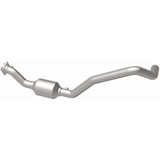 Magnaflow Direct Fit Catalytic Converter California CARB (DRIVER): 2005 Dodge Ram 1500 3.7L/4.7L