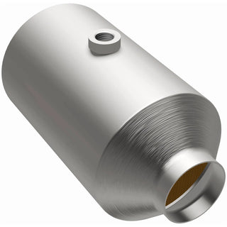 MagnaFlow California Grade Catalytic Converter: Chrysler 300 (05-06) / Dodge Charger (06) / Magnum (05-06)