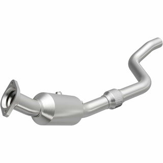 Magnaflow Direct Fit Catalytic Converter CARB (DRIVER): 2005 Magnum / 300C 5.7L HEMI RWD