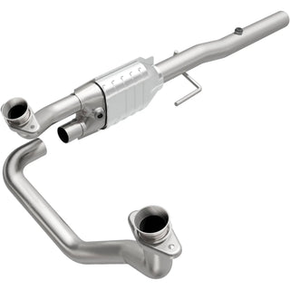 Magnaflow Direct Fit Catalytic Converter CARB: 94-95 Dodge Ram 1500 3.9/5.2/5.9L & 2500/3500 5.2/5.9L