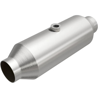 Magnaflow Universal Catalytic Converter: Dodge Durango (07-09) / Ram 1500 (07-08) California Grade CARB Compliant 2.25in