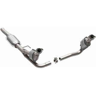 MagnaFlow California Direct-Fit Catalytic Converter: Dodge Dakota 2001