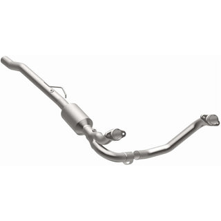 Magnaflow Direct Fit Catalytic Converter CARB: Dodge Ram 1500 2002-2003 3.7L