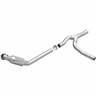 Magnaflow Direct Fit Catalytic Converter CARB (PASSENGER): Dodge Ram 1500 2005 3.7L/4.7L