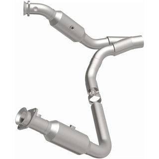 Magnaflow Direct Fit Catalytic Converter CARB: Dodge Ram 1500 2009 5.7L HEMI