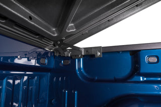 UnderCover Painted Lux Truck Bed Cover 5.7ft (w/o Rambox): Fits Most Ram 1500 / 1500 Classic Models (2011-2024) - Granite Chrystal