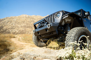 DV8 Offroad Sway-Bar Disconnect Motor Skid Plate (FRONT): Jeep Wrangler JL/Gladiator JT 2018-2025
