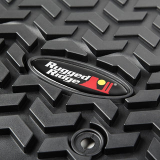 Rugged Ridge Floor Liner Front Black: Jeep Wrangler 2007-2018 3.6L/3.8L V6