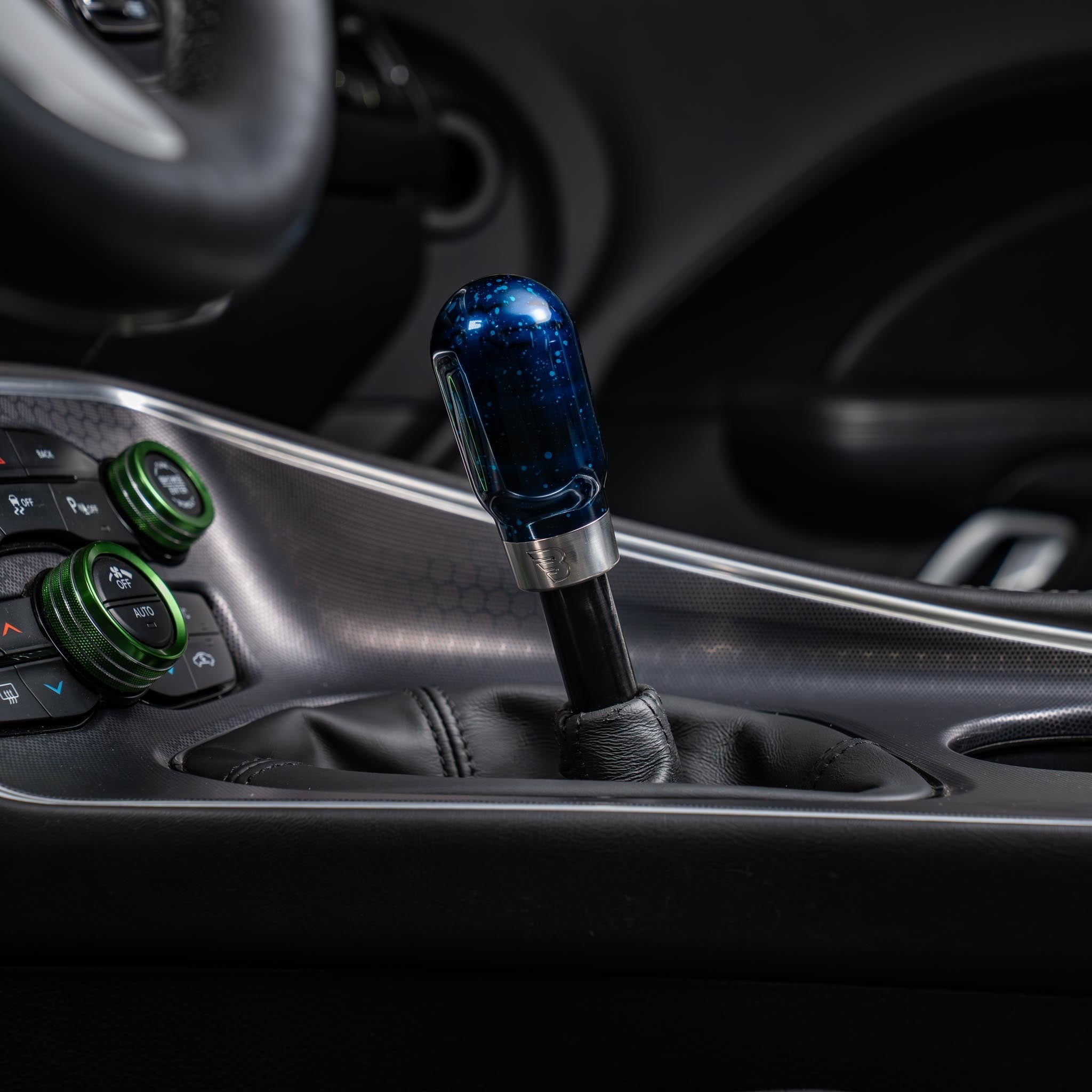 Hybrid 6-Speed Shift Knob for Dodge Challenger 2015-2023 – FastHemis