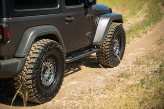 DV8 Offroad OE Plus Bolt-On Side Steps: Jeep Wrangler JL 2018-26 2-Door