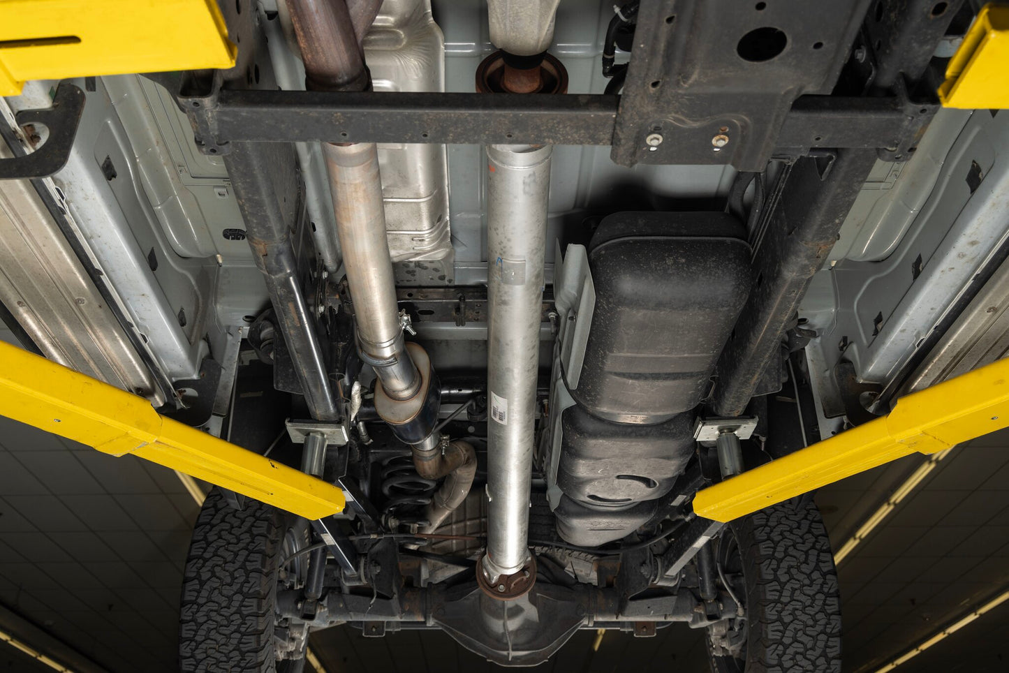 Flowmaster Flow FX Direct Fit Muffler: Ram 2500 / 3500 2014-2025