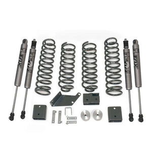 MaxTrac 3in Coil Lift Kit w/ Fox Shocks: Fits Most Jeep Wrangler Models (2007-2018)