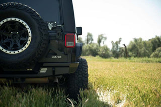 DV8 Offroad Slim Fender Flares: Jeep Wrangler JK 2007-2018 3.8L/3.6L V6