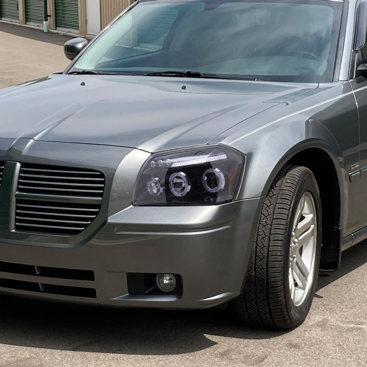 Spec D Projector Halo Headlights (Smoke): Dodge Magnum 2005 - 2007
