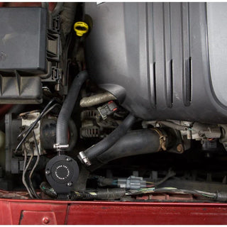 Mishimoto Direct Fit Oil Catch Can: 300 / Challenger / Charger / Magnum 5.7L Hemi 2005 - 2014