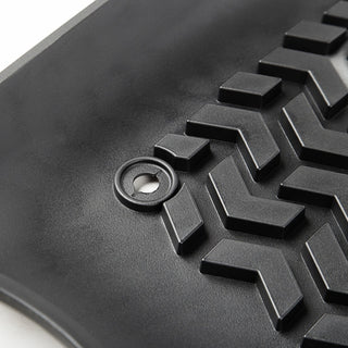 Rugged Ridge Floor Liner Front Black: Jeep Wrangler 2007-2018 3.6L/3.8L V6