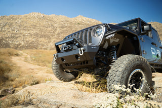 DV8 Offroad Sway-Bar Disconnect Motor Skid Plate (FRONT): Jeep Wrangler JL/Gladiator JT 2018-2025