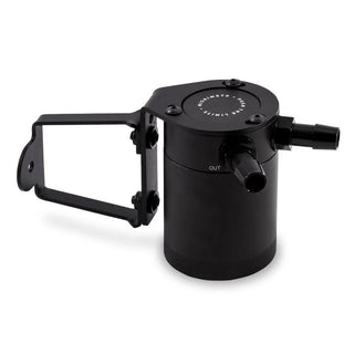 Mishimoto Direct Fit Oil Catch Can: 300C / Challenger / Charger / Magnum 6.1L SRT8 2006 - 2010