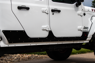 Fishbone Offroad Scale Armor Side Panels: Fits Most Jeep Wrangler / Gladiator Models (2018-2026) - Gloss Black Powder Coat