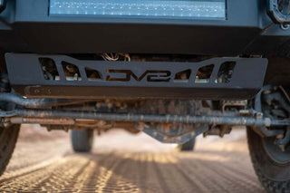 DV8 Offroad Sway-Bar Disconnect Motor Skid Plate (FRONT): Jeep Wrangler JL/Gladiator JT 2018-2025
