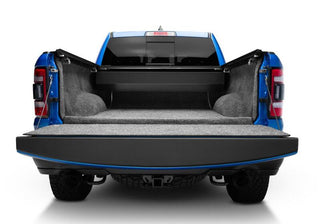 Retrax RetraxPRO MX Retractable Tonneau Cover w/ RAMBOX: Ram 1500 2019-2024 5.7L/6.2L - Matte Black
