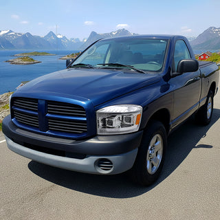 Spec D Projector Headlights Switchback Amber LED Strips: Dodge Ram 1500 2006-2008 / Ram 2500 3500 2006-2009 - Chrome/Clear