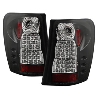 Spyder Black LED Tail Lights: Jeep Grand Cherokee 1999 - 2004