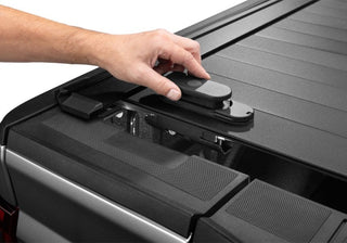 Retrax RetraxPRO EZ-Off Retractable Cover w/ RAMBOX: Fits Ram 1500 2019-2026 3.6L/5.7L/6.2L