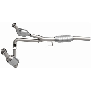 MagnaFlow California Direct-Fit Catalytic Converter: Dodge Dakota 2001