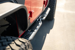 DV8 Offroad OE Plus Body/Pinch Weld Mounted Step: Fits Most Jeep Wrangler / Gladiator Models (2018-2026)