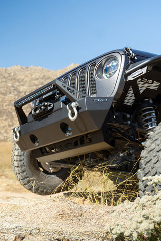 DV8 Offroad Sway-Bar Disconnect Motor Skid Plate (FRONT): Jeep Wrangler JL/Gladiator JT 2018-2025