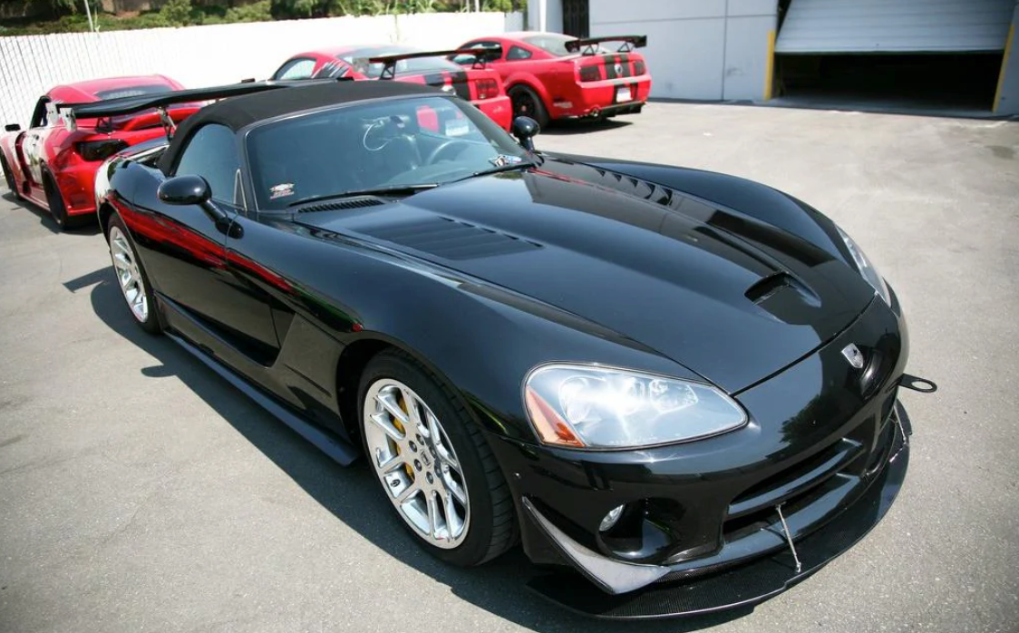 APR Carbon Fiber Front Wind Splitter: Dodge Viper SRT-10 2003 - 2010