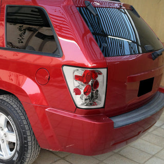 Spec D Altezza Tail Lights (Chrome): Jeep Grand Cherokee 2005 - 2006
