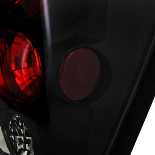 Spec D Altezza Tail Lights (Black): Jeep Grand Cherokee 2005 - 2006